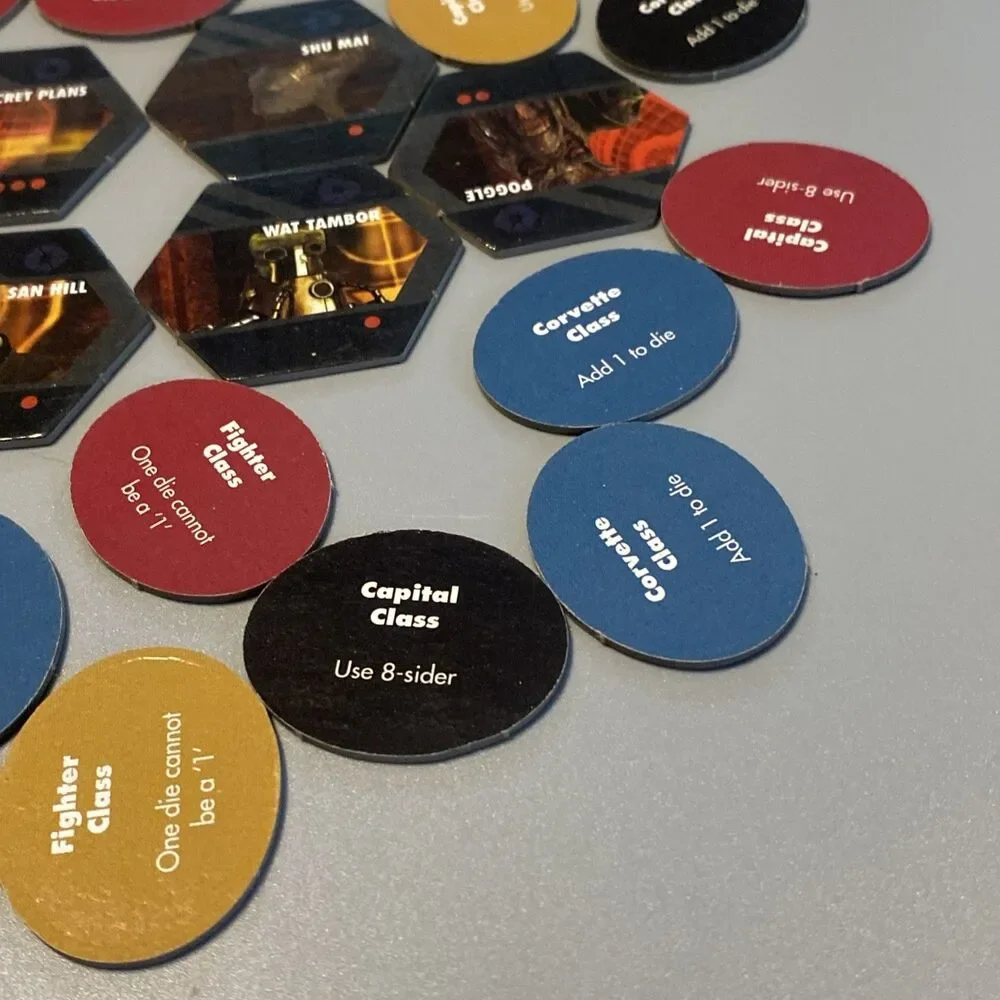 2005 Star Wars Risk Clone War Board Game Replacement Dice and Tokens